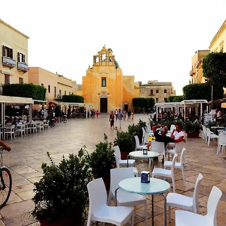 Banny A Stone's Throw From The Town Center Villa Favignana